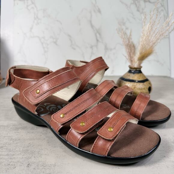 Propet Aurora Wedge Sandal US Women's 9.5 Leather Strappy Slingback Loop Brown - Picture 1 of 6